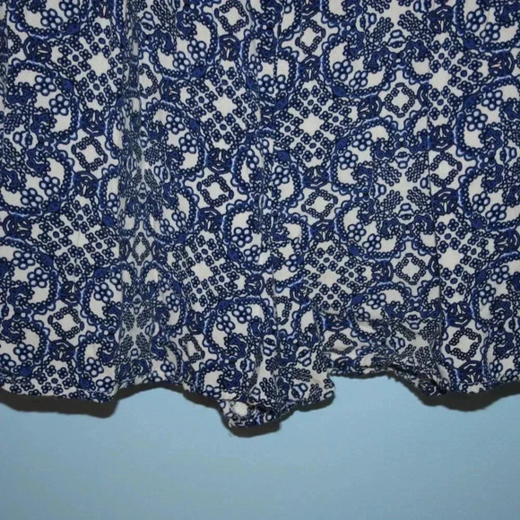 Amy Byer Blue and White Romper Large Flutter Sleeve Elastic Waistline - Picture 9 of 14